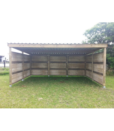 Abri de prairie en bois 3m x 4,50m