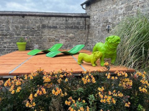 Terrasse en panneaux neufs